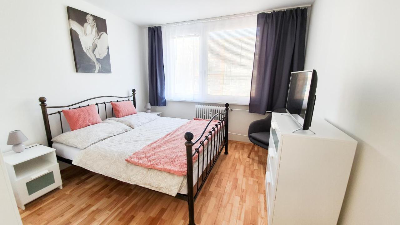 Apartman Love Bajmóc Kültér fotó