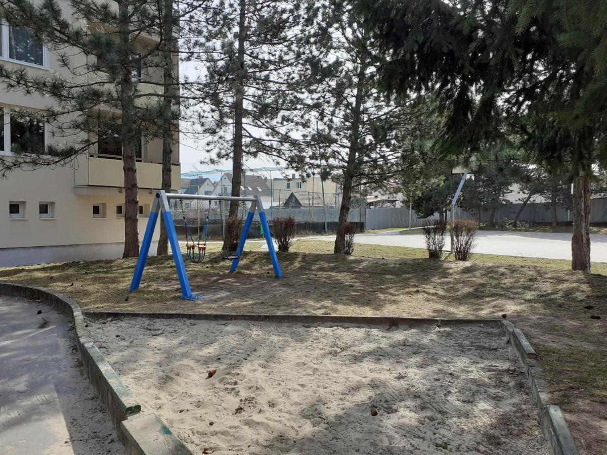 Apartman Love Bajmóc Kültér fotó